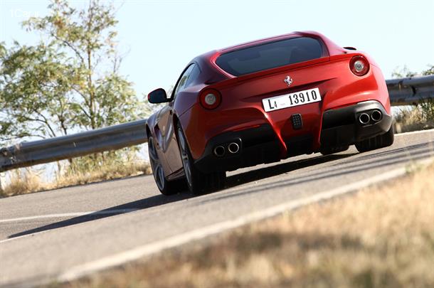 معرفی یکی از بهترین‎های فراری: F12 Berlinetta